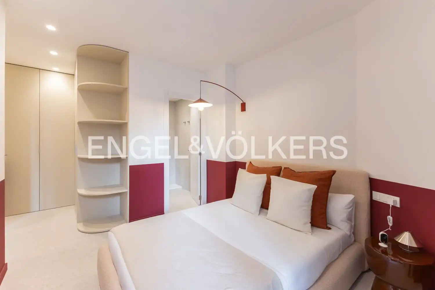 Habitación de Piso en venta en Valencia con Aire acondicionado, Calefacción y Jardín privado