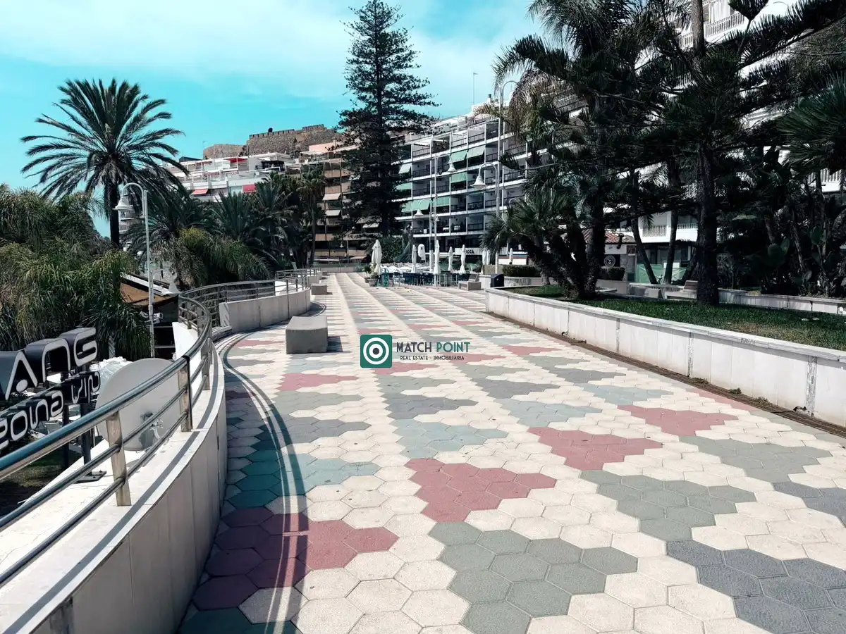 Exterior view of Flat for rent in Almuñécar  with Furnished