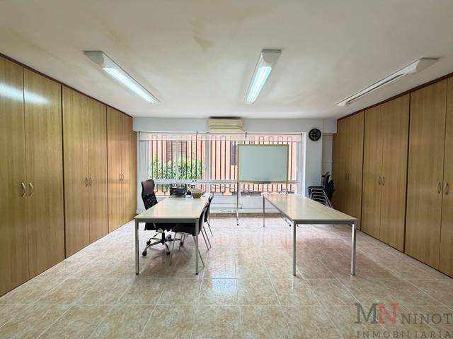 Oficina en Venta en Casco Histórico