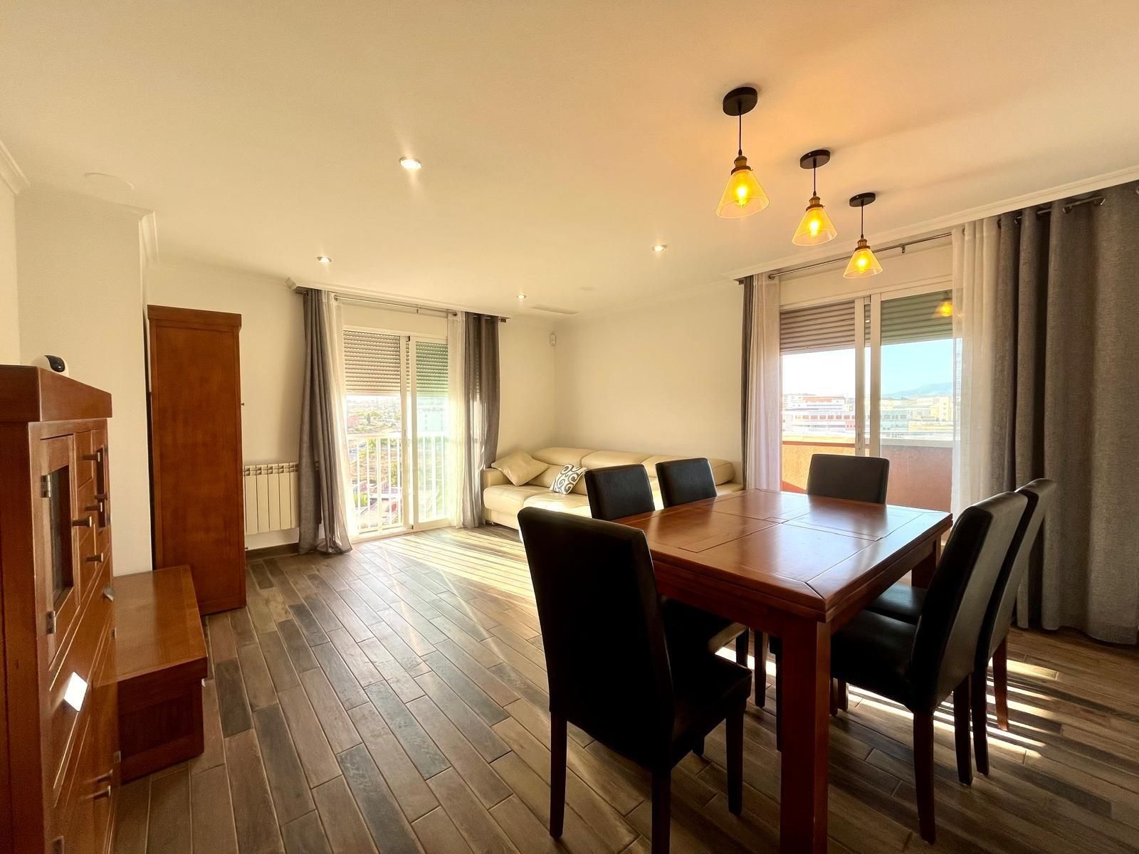 Menjador de Pis en venda en Elche / Elx amb Calefacció, Terrassa i Traster