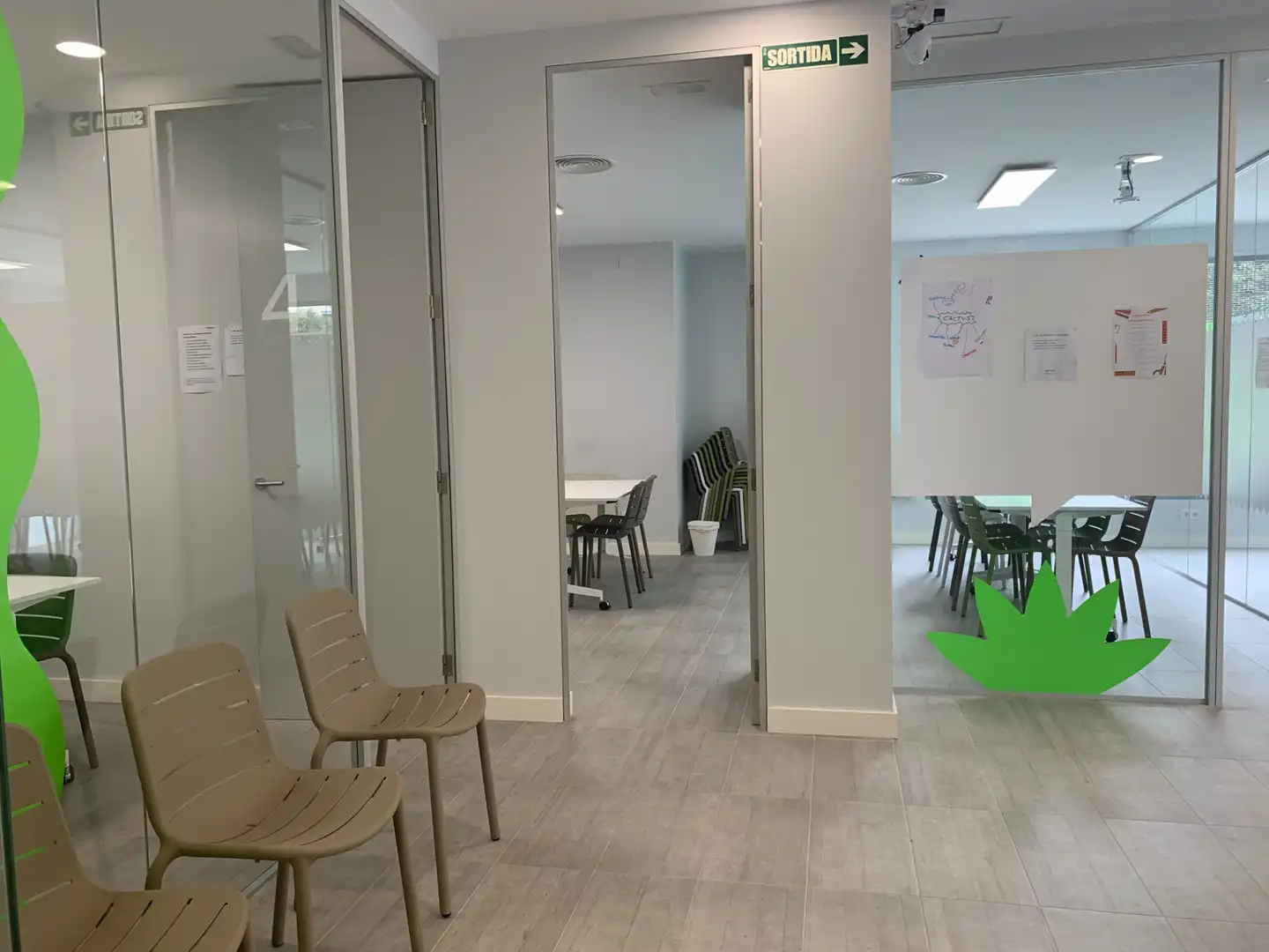Business premises for sale in Centre - Can Nadal, imagen 8