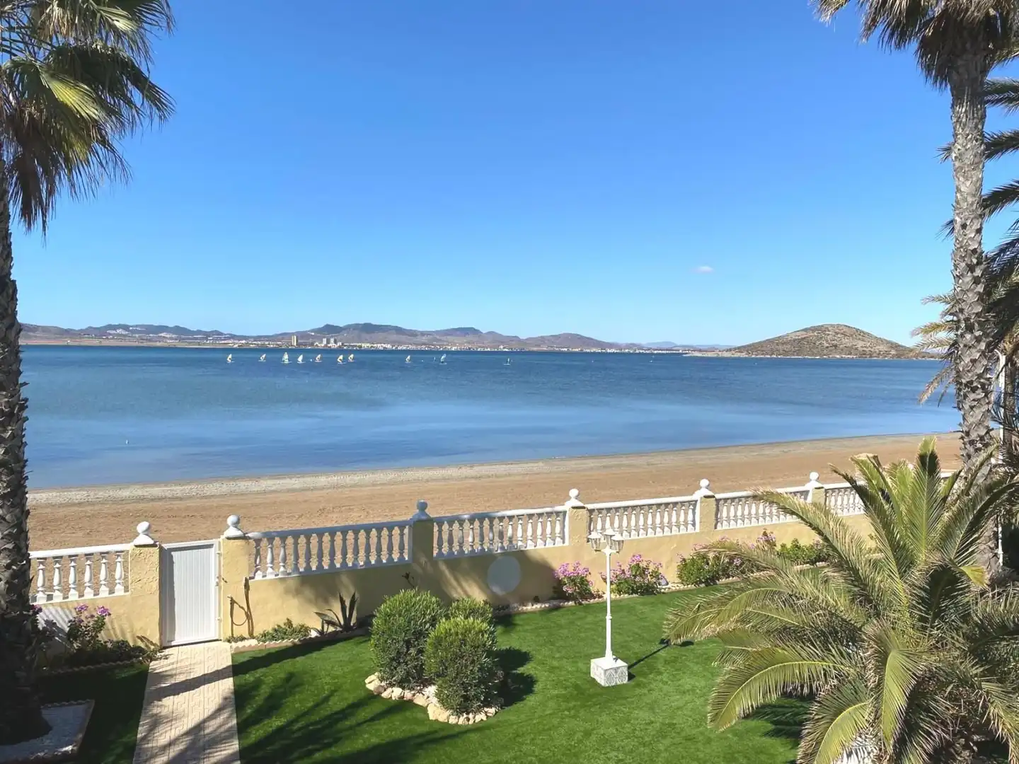 Haus oder Chalet zum Verkauf in La Manga del Mar Menor mit Klimaanlage, Heizung und Privatgarten