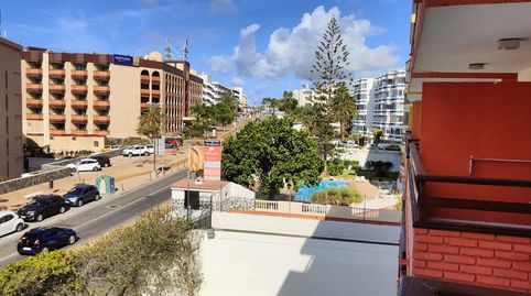 Foto 4 de Apartamento en venta en Avenida 8 de Marzo, 21, Playa del Inglés, San Bartolomé de Tirajana