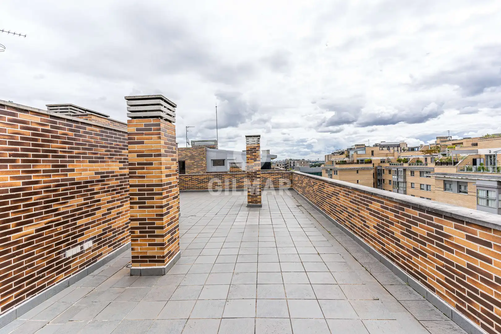 Terrasse von Maisonette zum Verkauf in Madrid mit Heizung, Privatgarten und Abstellraum