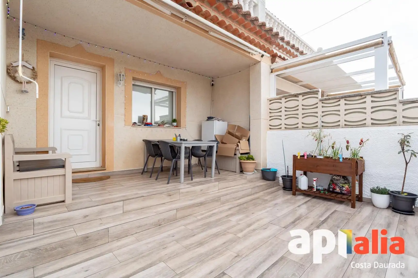 Casa aparellada amb terrassa en venda a Carrer Pamplona, imagen 21