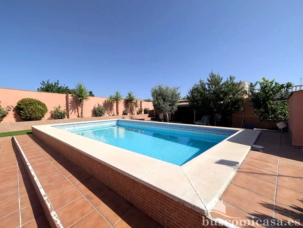 Piscina de Finca rústica en venda en Linares amb Aire condicionat, Jardí privat i Traster