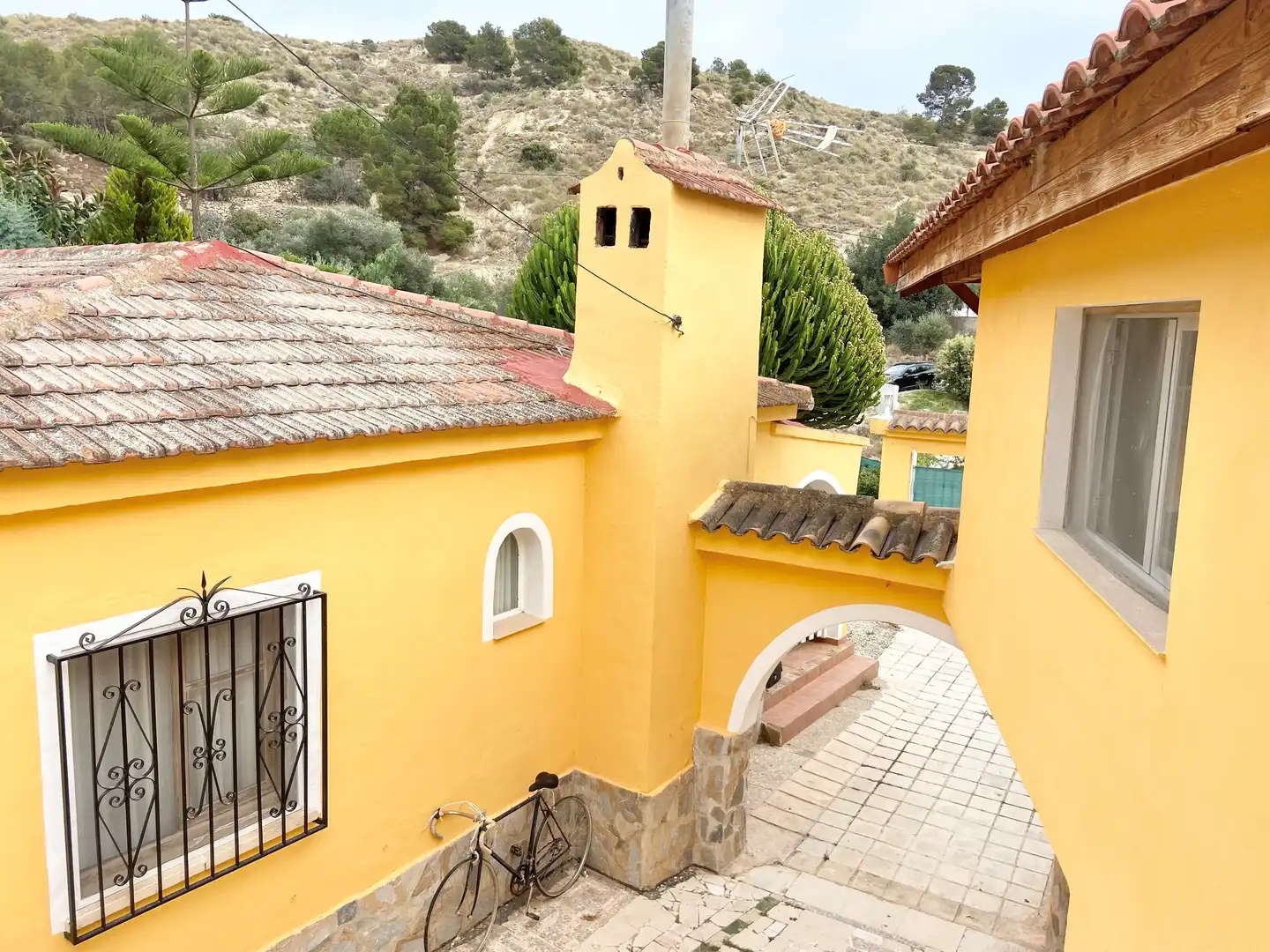 Vista exterior de Casa o chalet en venta en Petrer