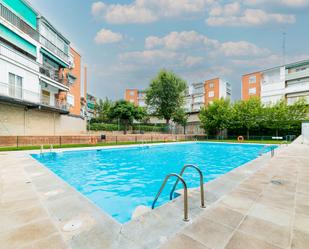 Swimming pool of Flat for sale in Navalcarnero  with Air Conditioner, Heating and Terrace