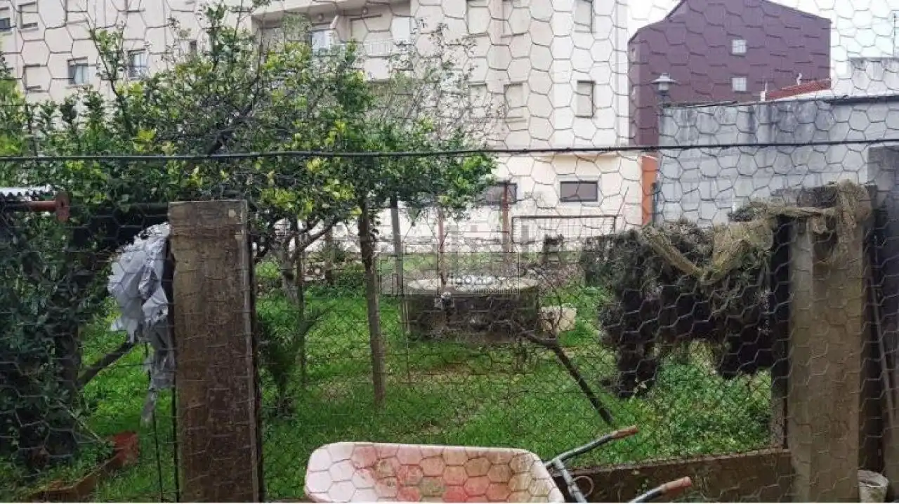 Casa o xalet en venda en Cangas  amb Calefacció, Jardí privat i Terrassa