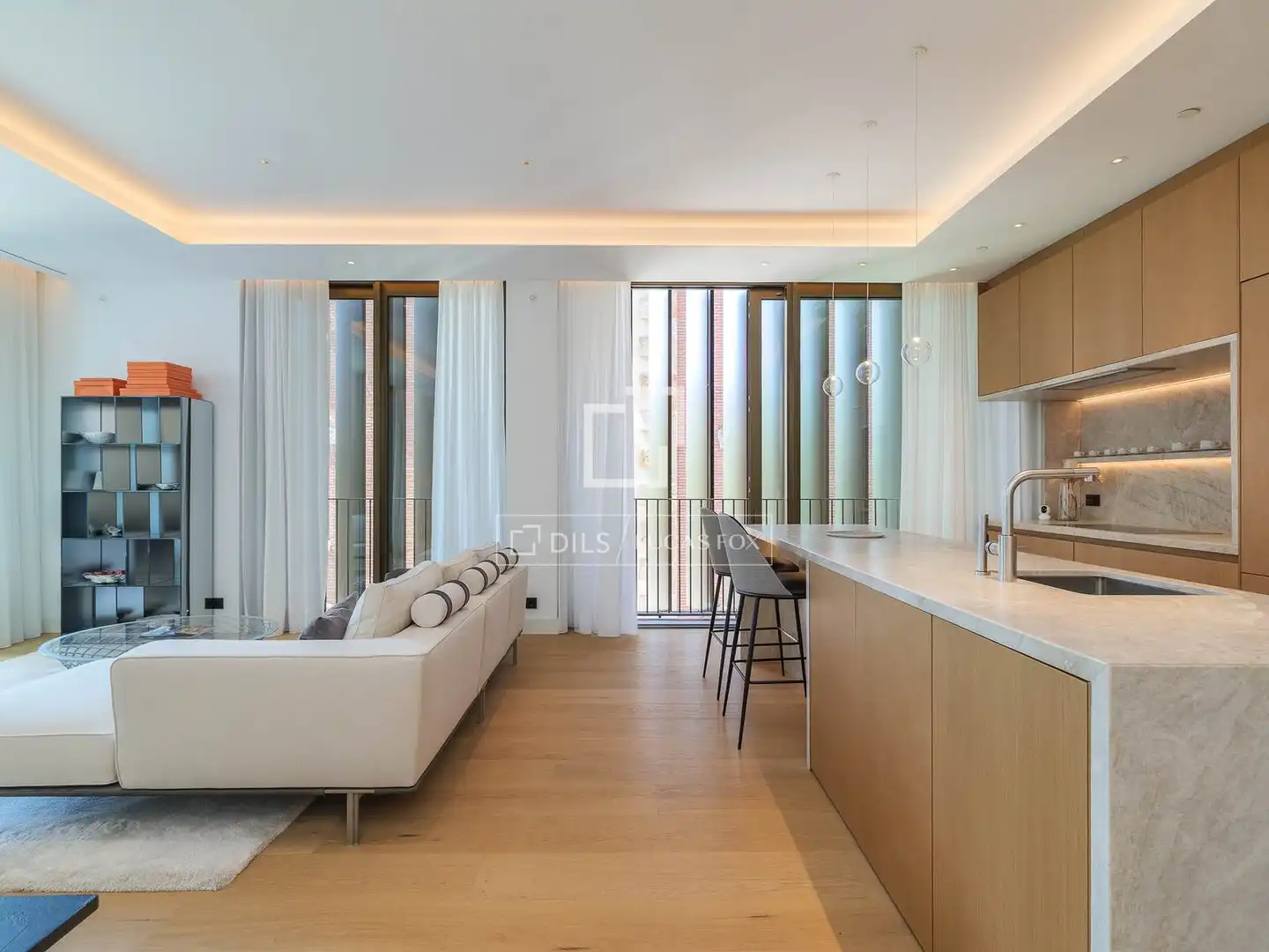 Wohnzimmer von Wohnung zum Verkauf in Barcelona mit Klimaanlage, Heizung und Parkett