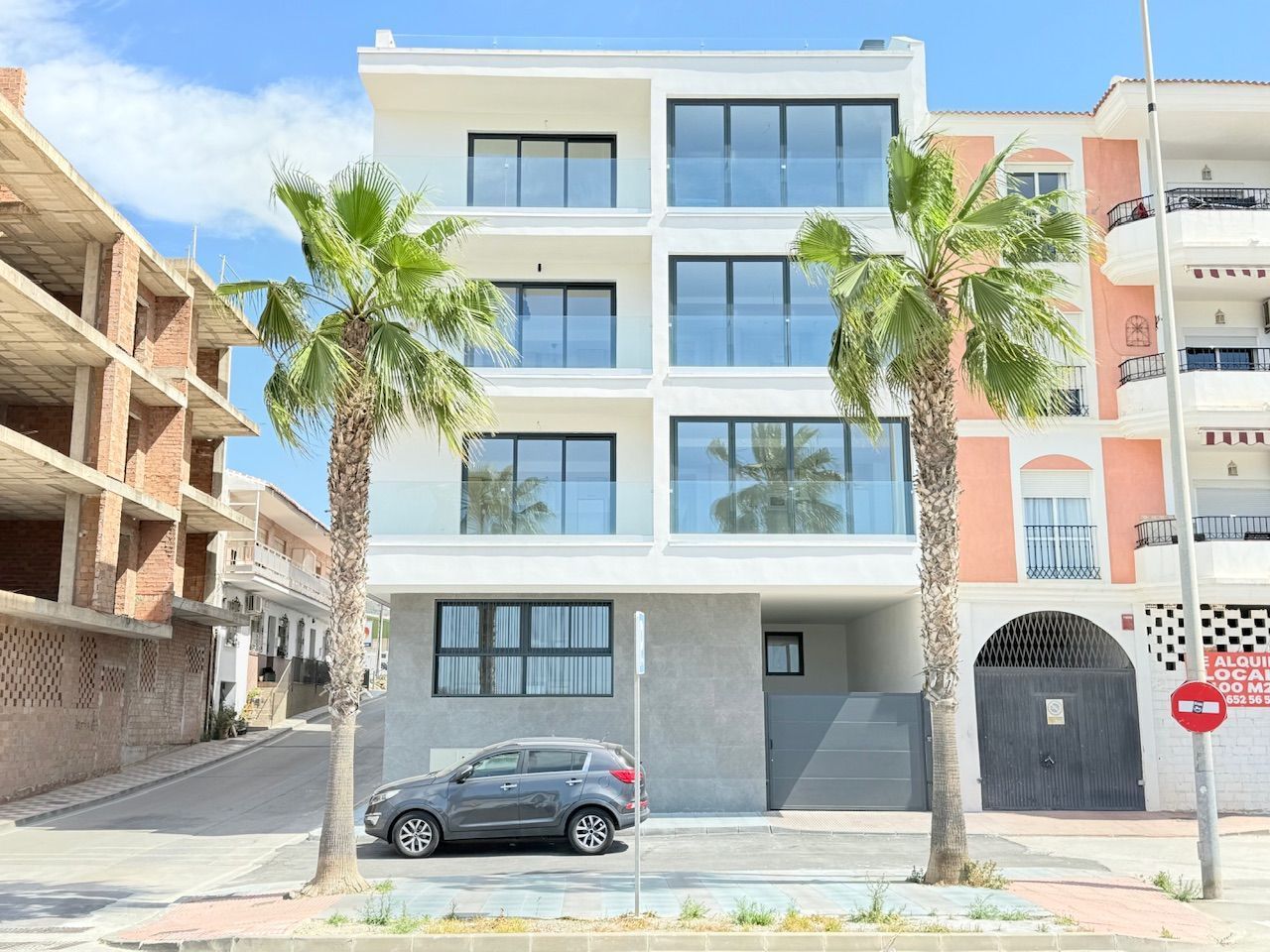 Exterior view of Flat for sale in Torrox  with Air Conditioner and Community pool