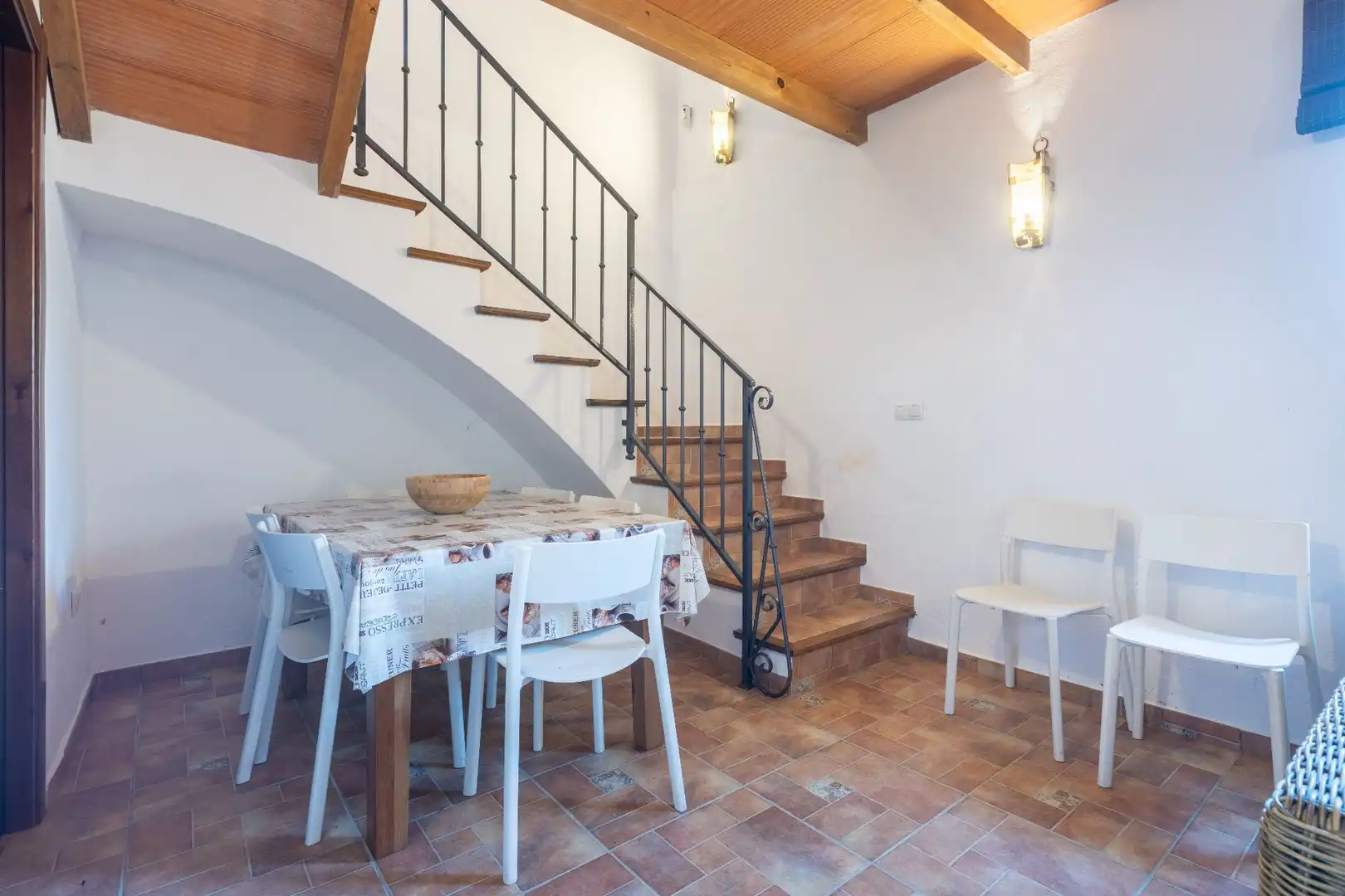 Country homes for sale in Gilena  with Air Conditioner, Heating and Private garden