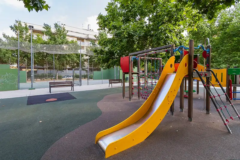 Terraza de Piso en venta en Paterna con Calefacción, Terraza y Trastero