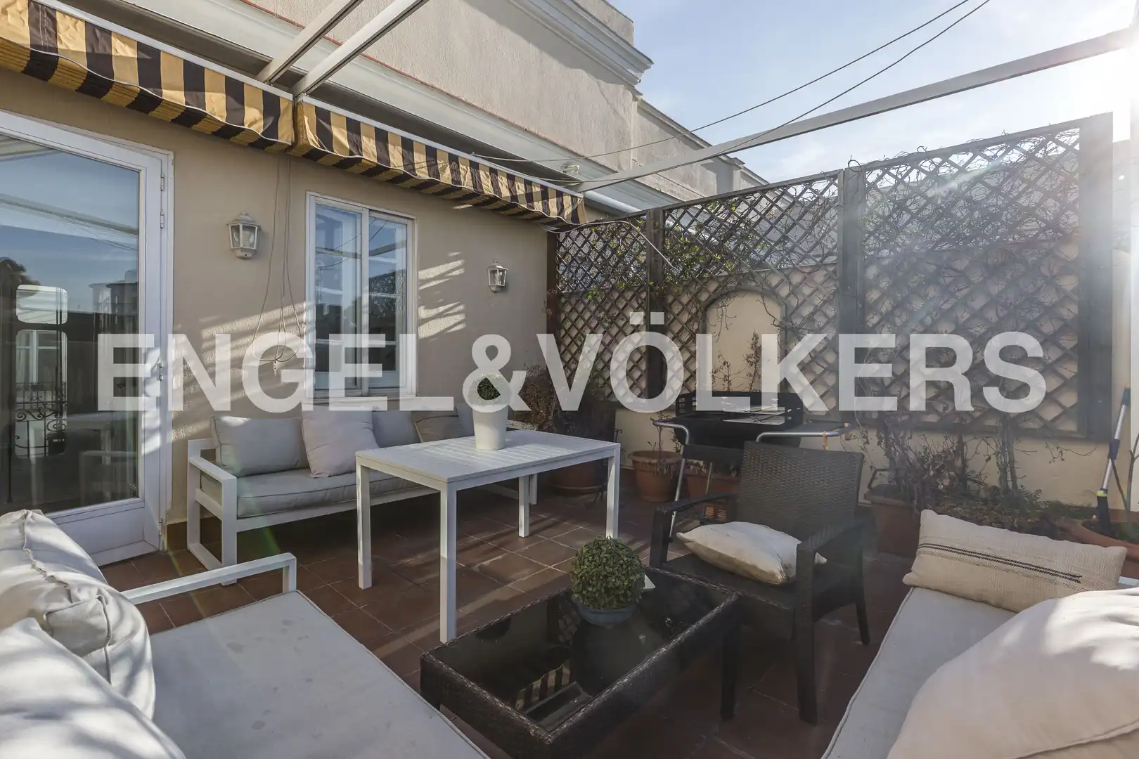 Terrace of Attic for rent in Madrid  with Air Conditioner, Heating and Parquet flooring
