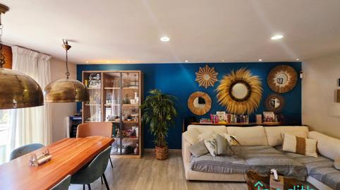 Foto 2 de Casa adosada en venda a Carrer Carrer Maria Aurèlia Capmany, Can Vinader, Castelldefels