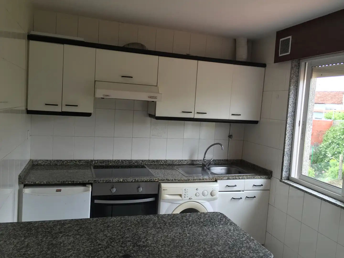 Kitchen of Flat for rent in Santiago de Compostela   with Furnished
