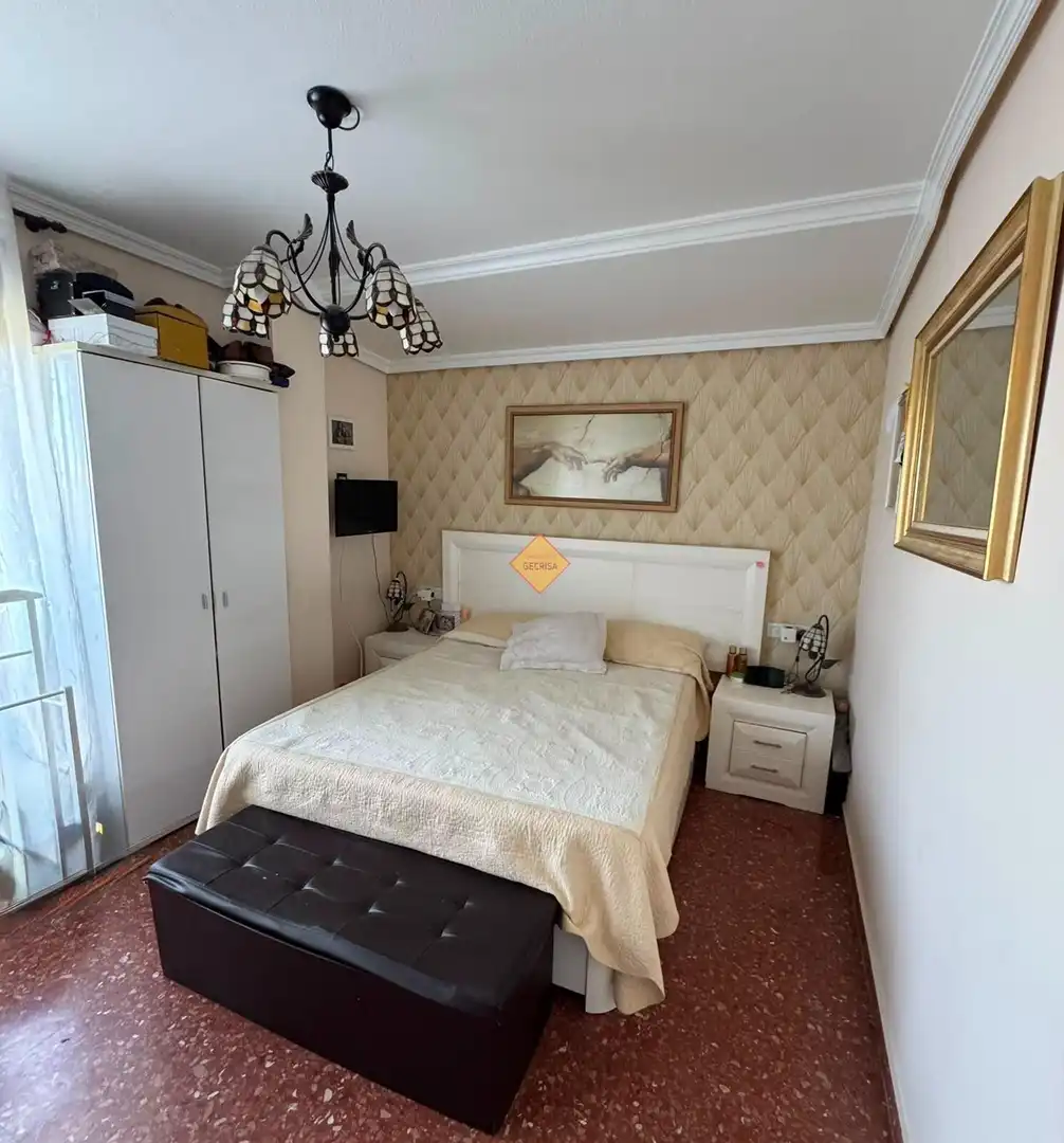 Bedroom of Duplexes for rent in Burjassot  with Air Conditioner and Furnished