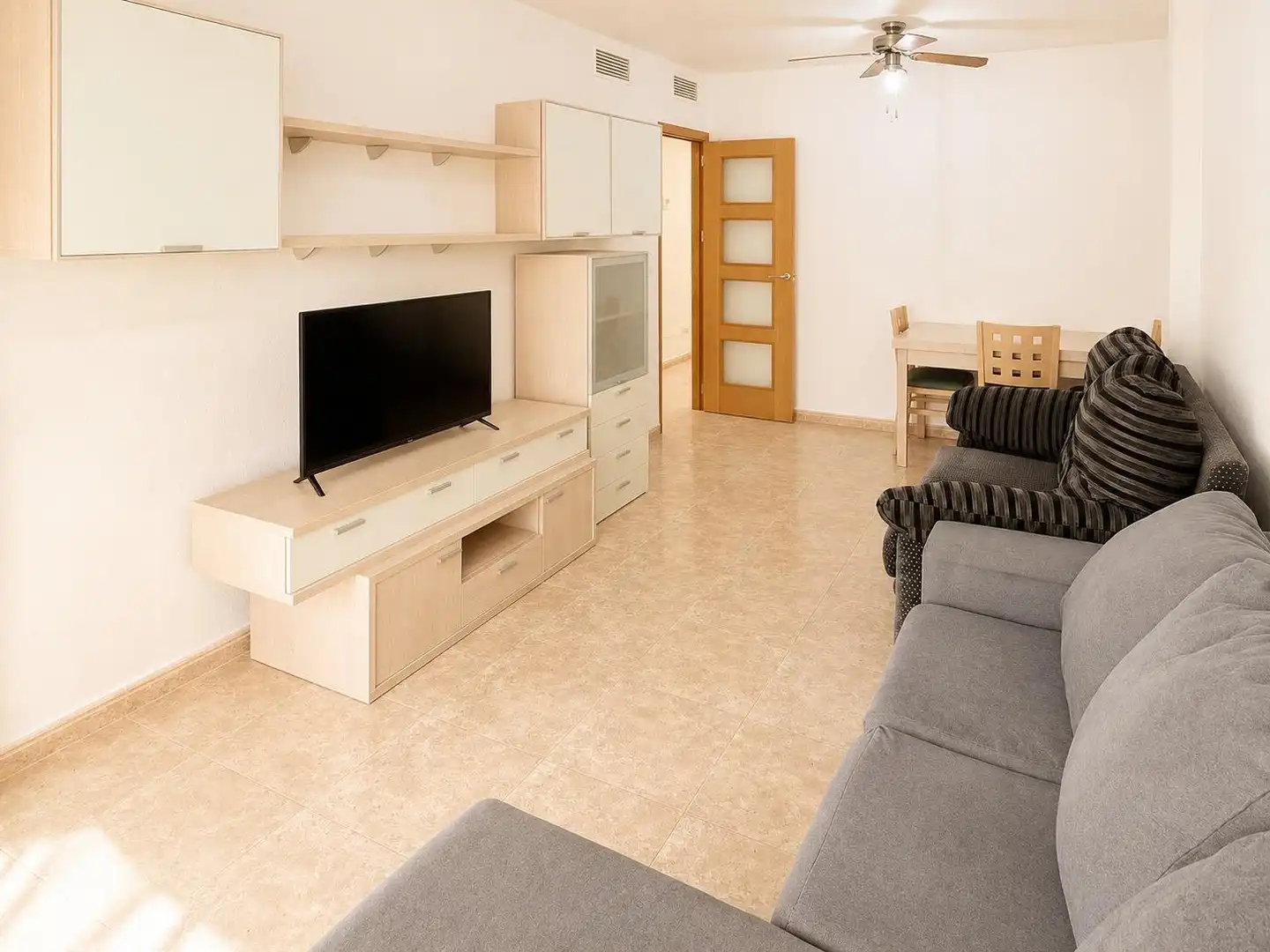 Wohnzimmer von Wohnung zur Miete in Murcia mit Klimaanlage, Heizung und Abstellraum