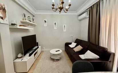 Living room of Flat for sale in  Madrid Capital  with Air Conditioner and Terrace