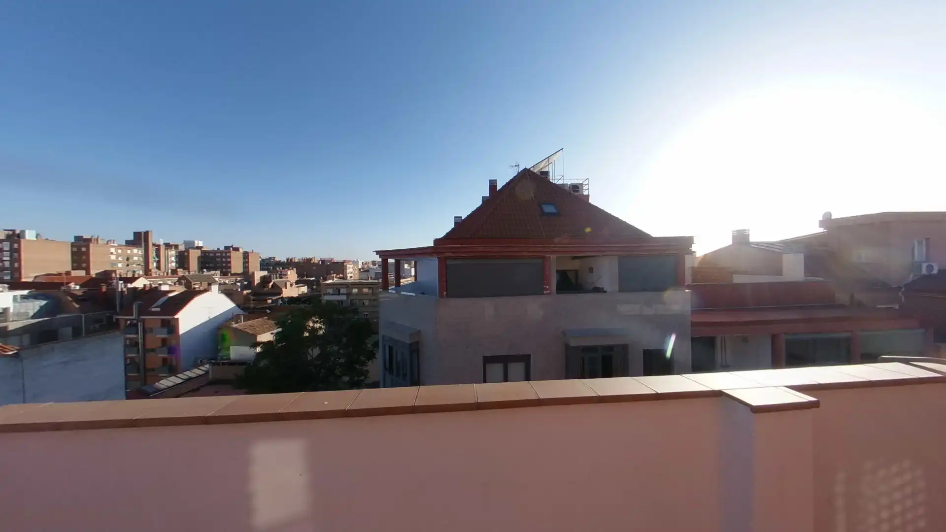 Terrasse von Wohnung zur Miete in  Madrid Capital mit Klimaanlage, Heizung und Terrasse