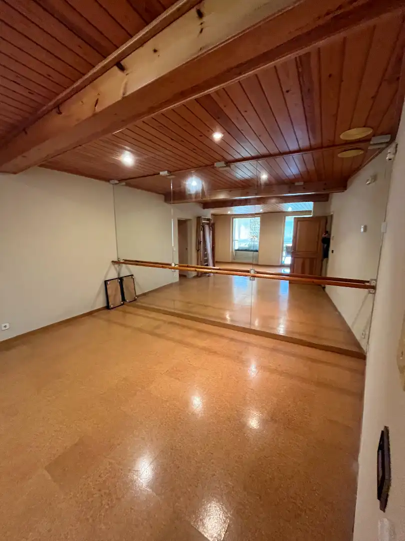 Finca rústica en venda en Sant Joan Les Fonts amb Aire condicionat, Calefacció i Jardí privat