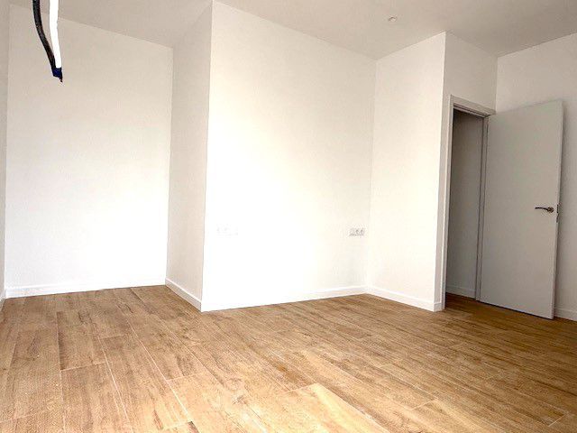 Habitación de Ático en venta en Sant Boi de Llobregat con Terraza y Balcón