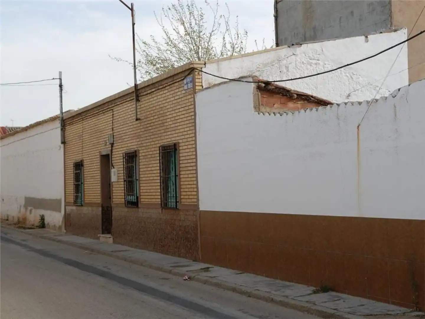 Xalet amb jardí en venda a manuel torrecilla