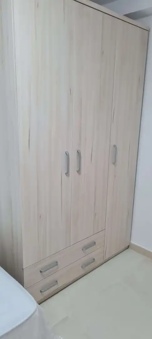 Dormitori de Pis de lloguer en Valencia amb Aire condicionat, Calefacció i Moblat