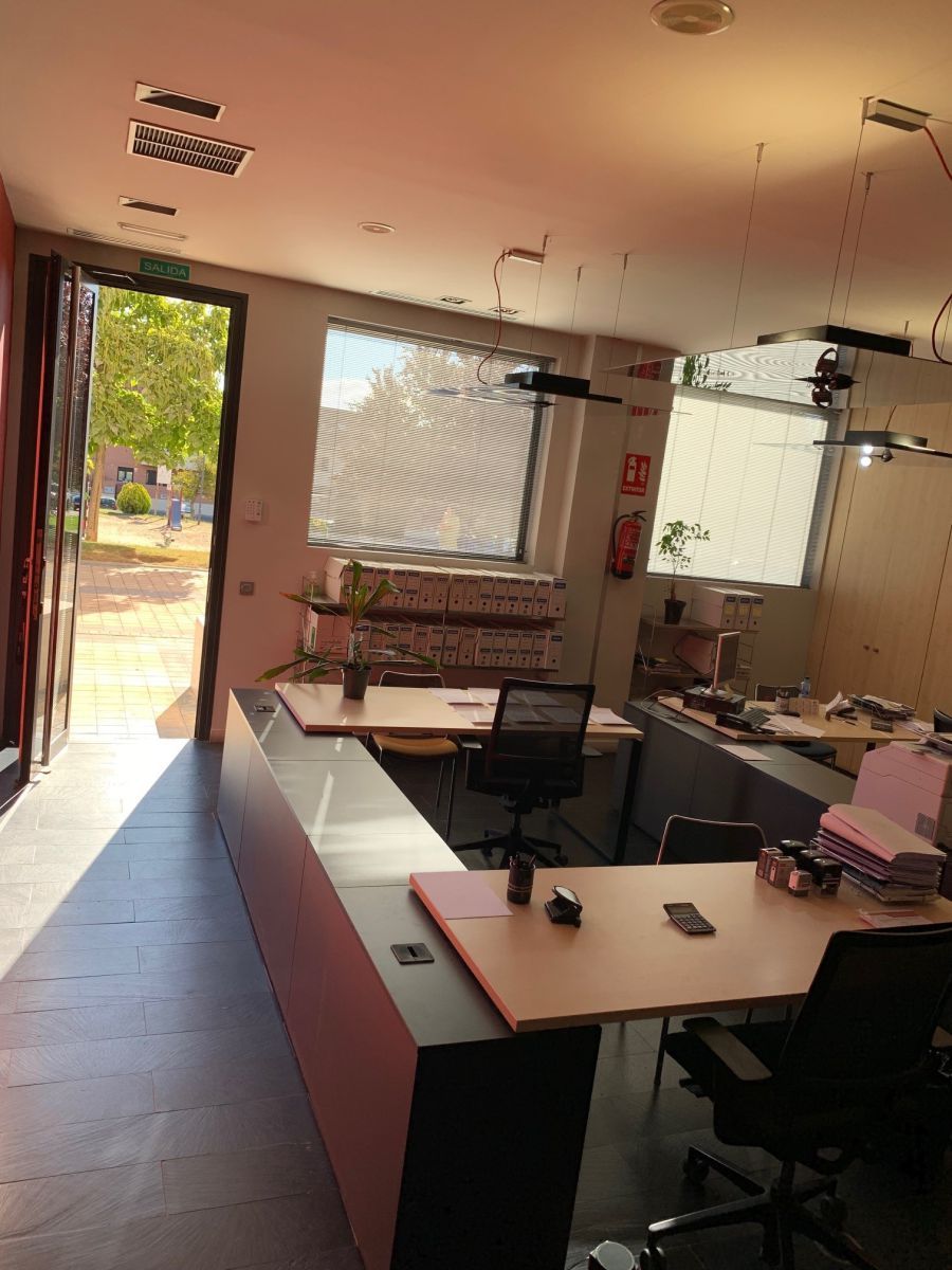 Office for sale in Arroyo de la Encomienda  with Air Conditioner and Heating