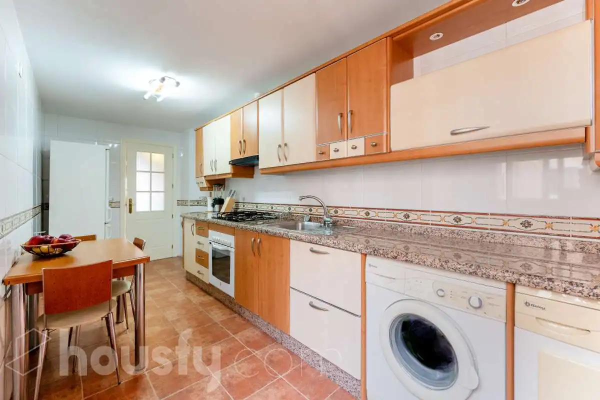Flat for sale in Calle Edward Elgar, La Princesa