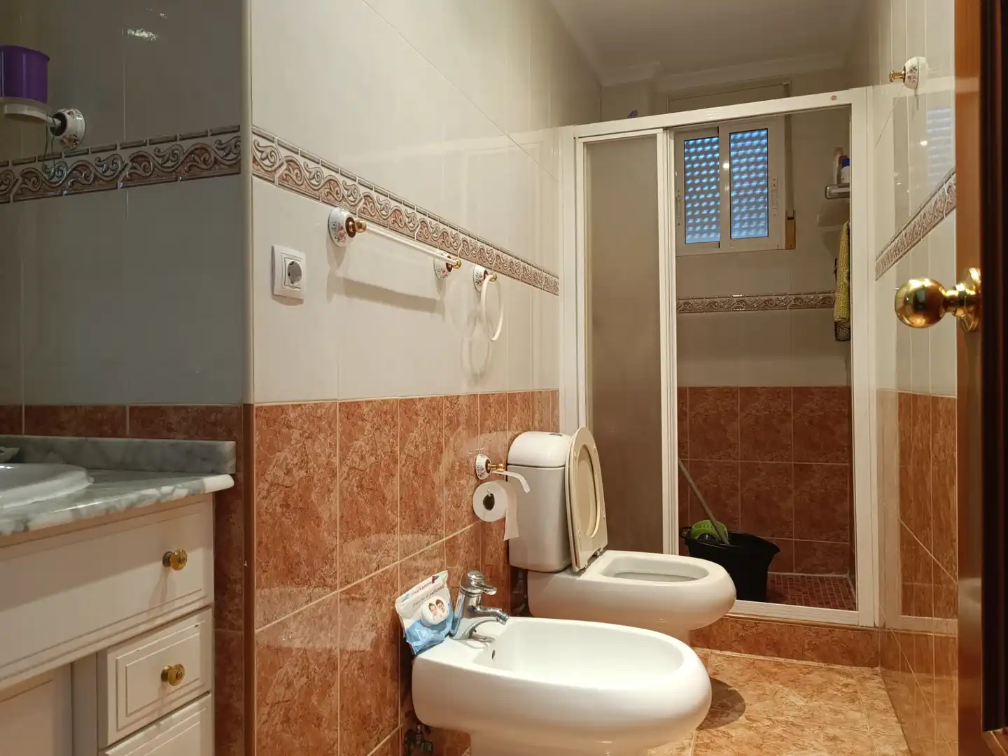Baño de Piso en venta en Cartagena con Aire acondicionado y Amueblado