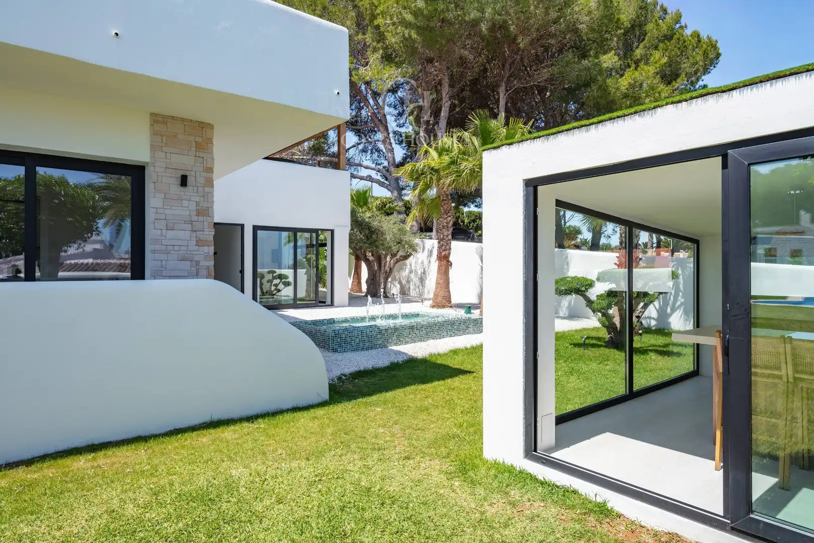 Exterior view of Houses for sale in Jávea / Xàbia  with Air Conditioner, Heating and Private garden