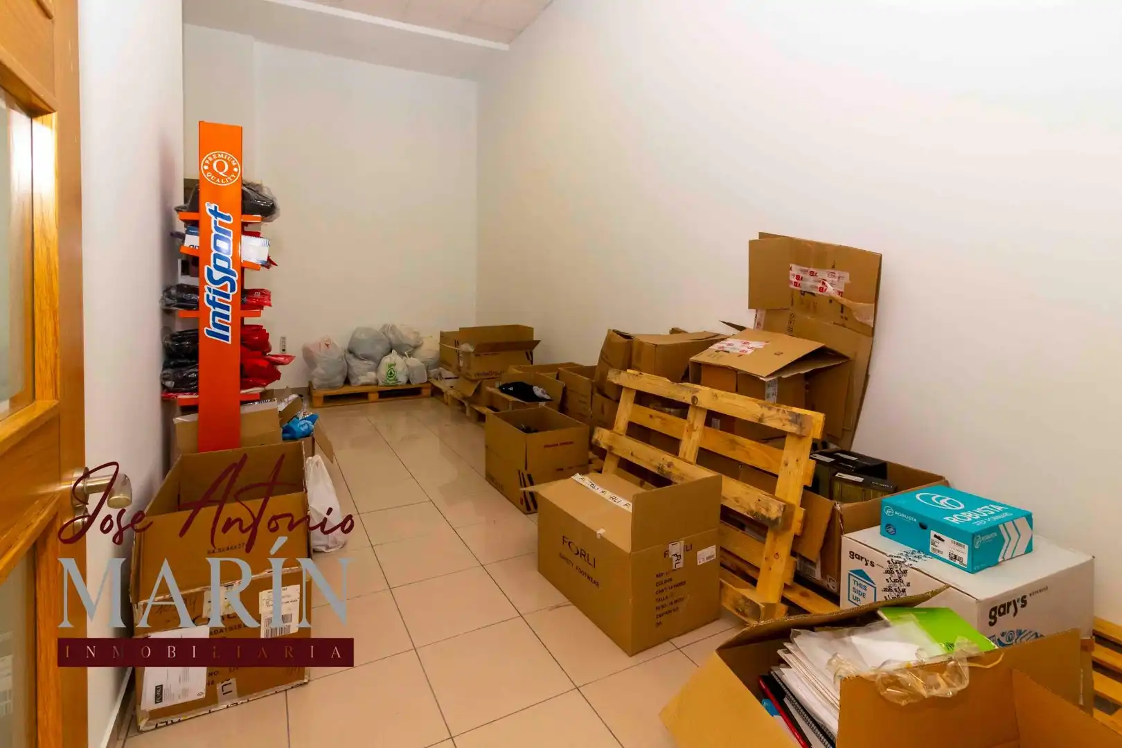 Local en venta en Badajoz