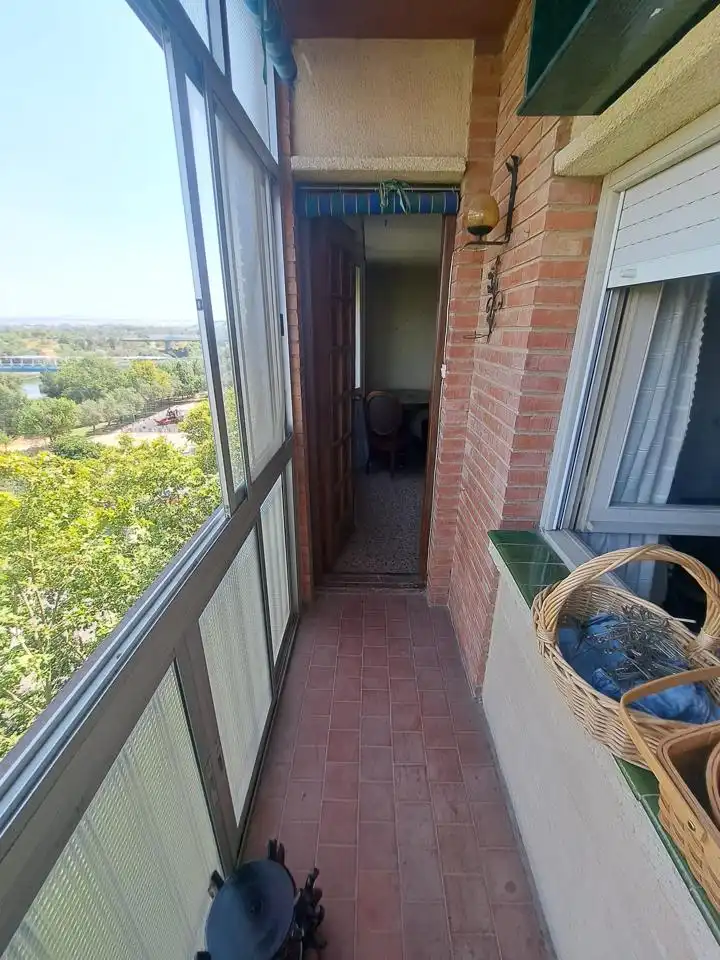 Terrassa de Pis en venda en Zaragoza amb Calefacció