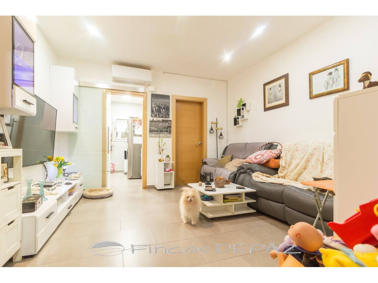 Sala de estar de Piso en venta en Gavà con Aire acondicionado, Calefacción y Jardín privado