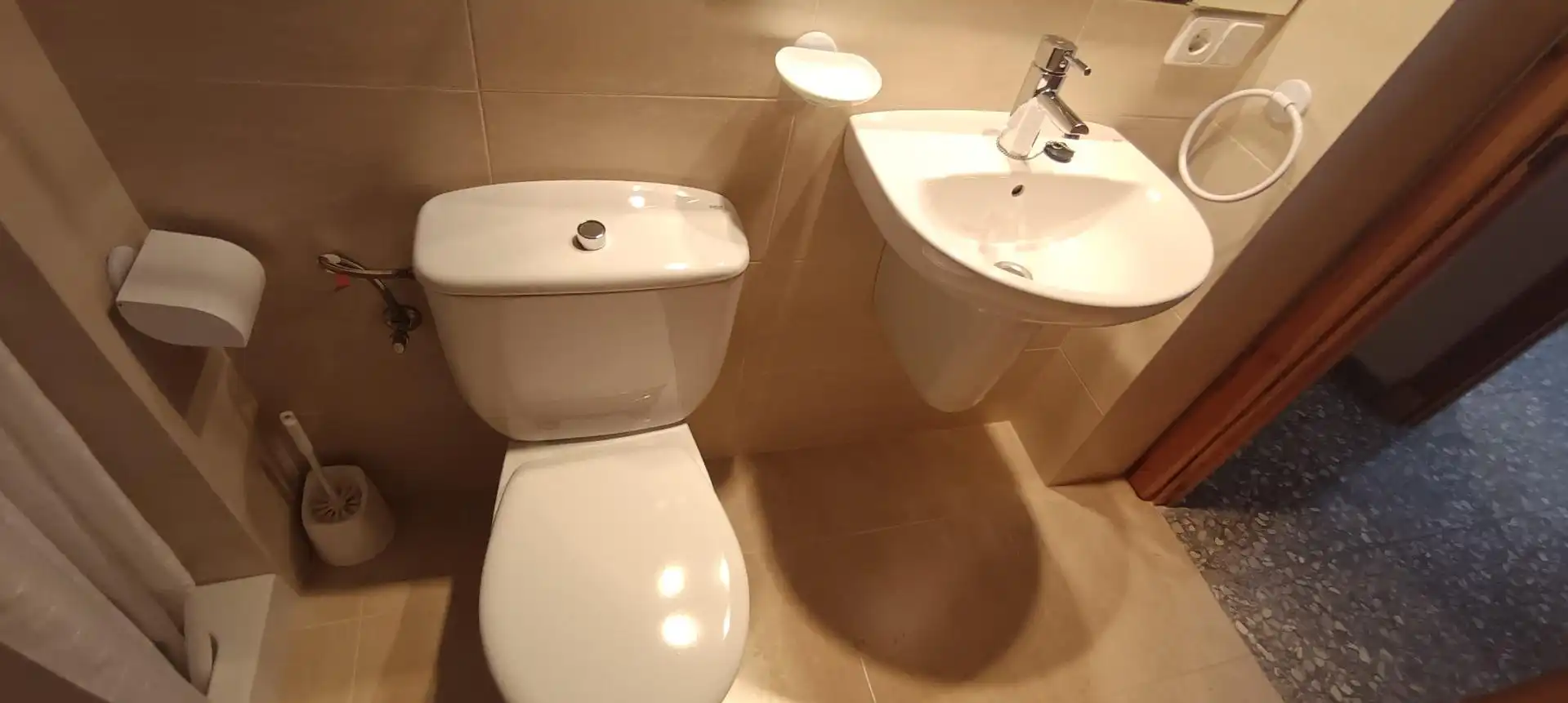 Bathroom of Flat for rent in Calvià  with Air Conditioner, Terrace and Furnished