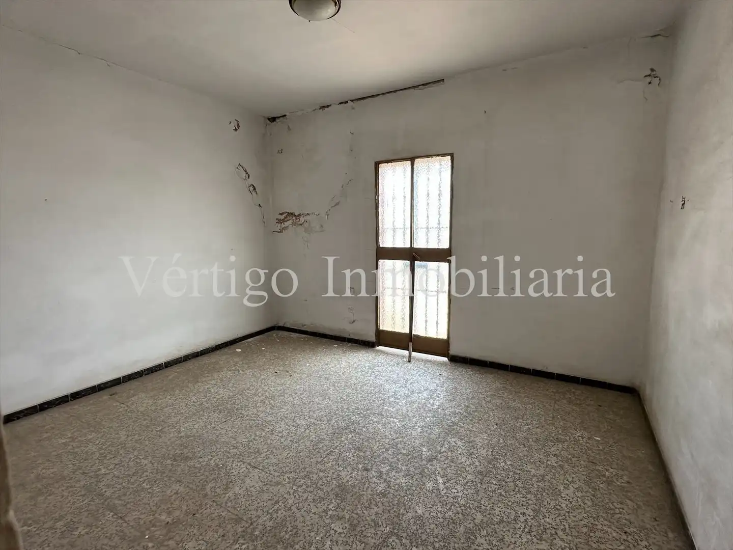 Living room of Houses for sale in Dos Hermanas  with Terrace, Storage room and Balcony