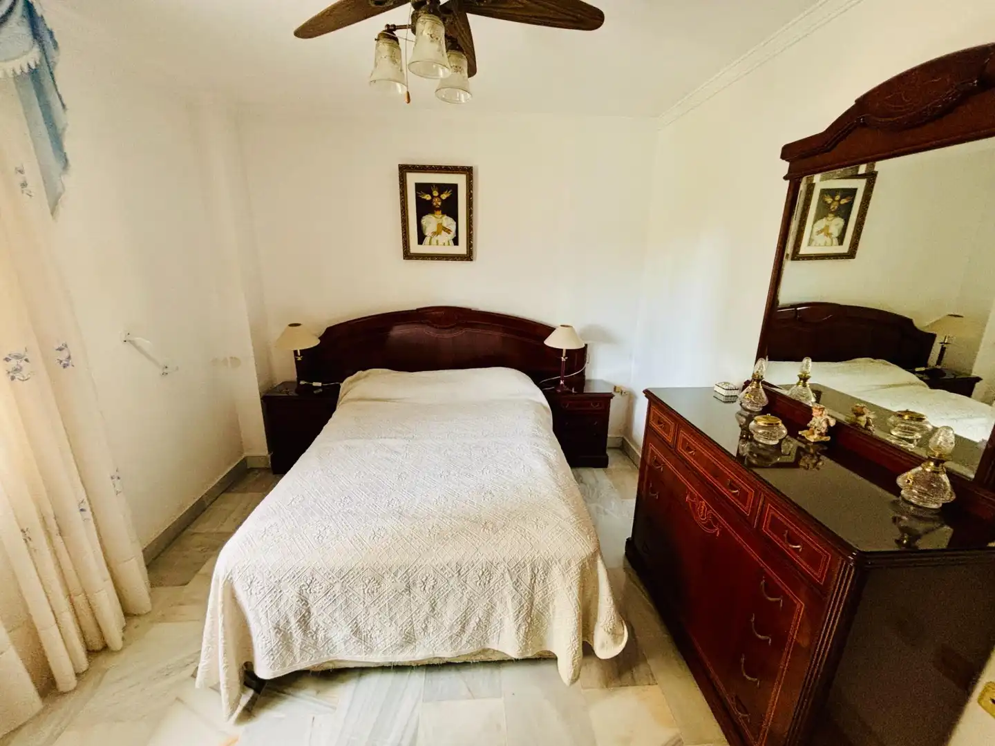 Habitación de Piso en venta en Málaga con Aire acondicionado, Calefacción y Jardín privado