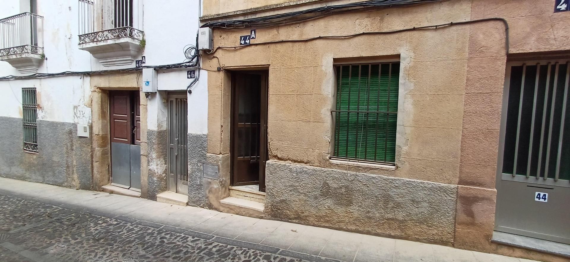 Exterior view of House or chalet for sale in Cáceres Capital  with Storage room