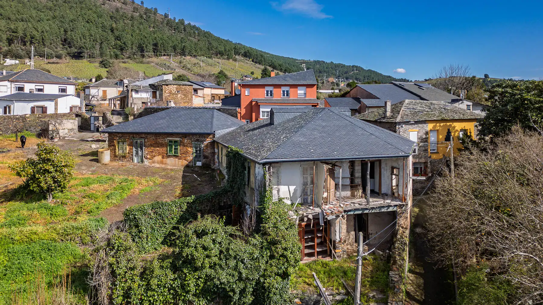 Vista exterior de Finca rústica en venta en A Rúa 