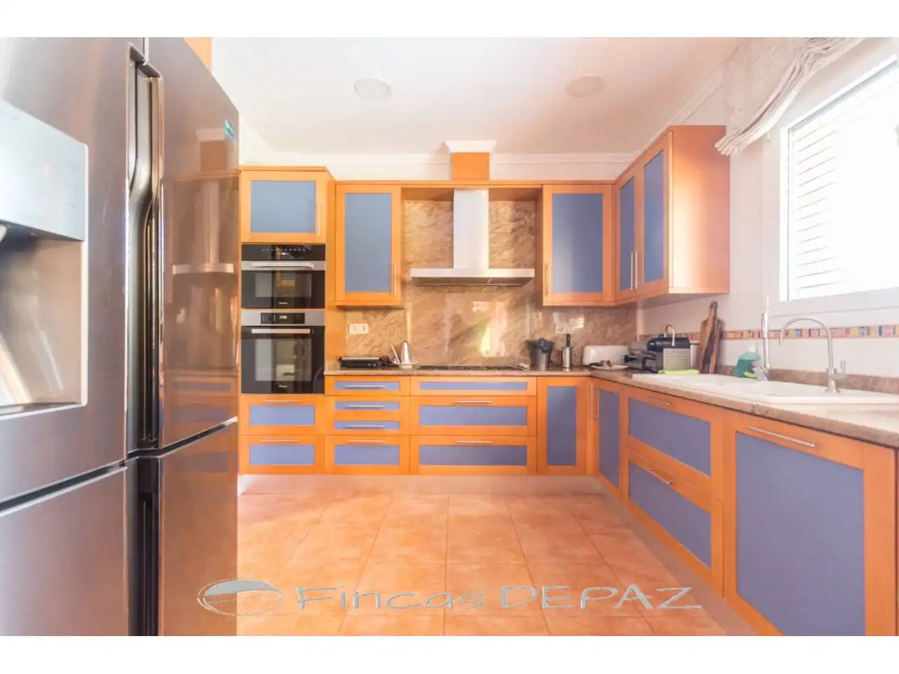 Cocina de Casa o chalet en venta en Castelldefels con Aire acondicionado, Calefacción y Jardín privado