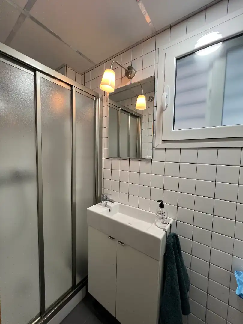 Bany de Casa o xalet en venda en Espartinas amb Aire condicionat, Calefacció i Jardí privat