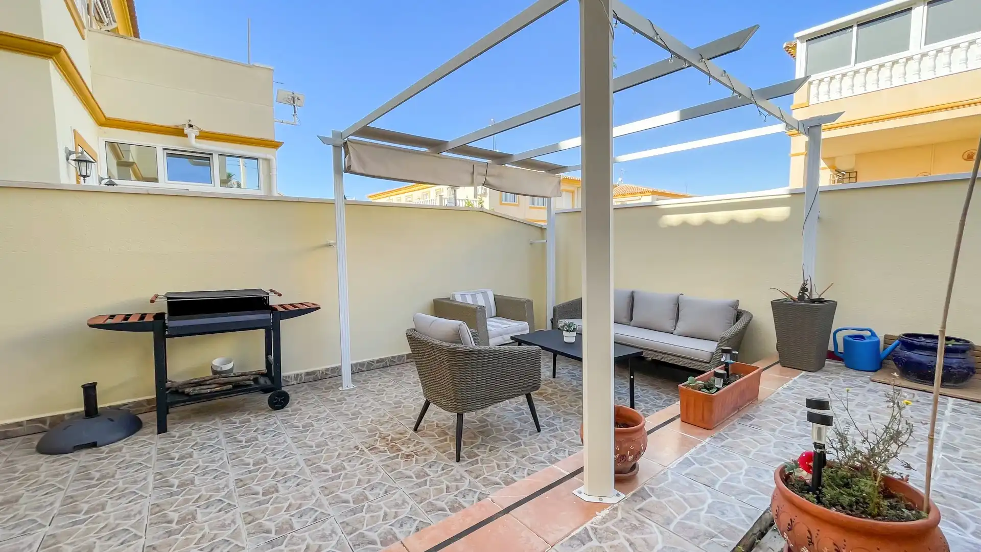 Terraza de Planta baja en venta en Orihuela con Aire acondicionado, Terraza y Piscina