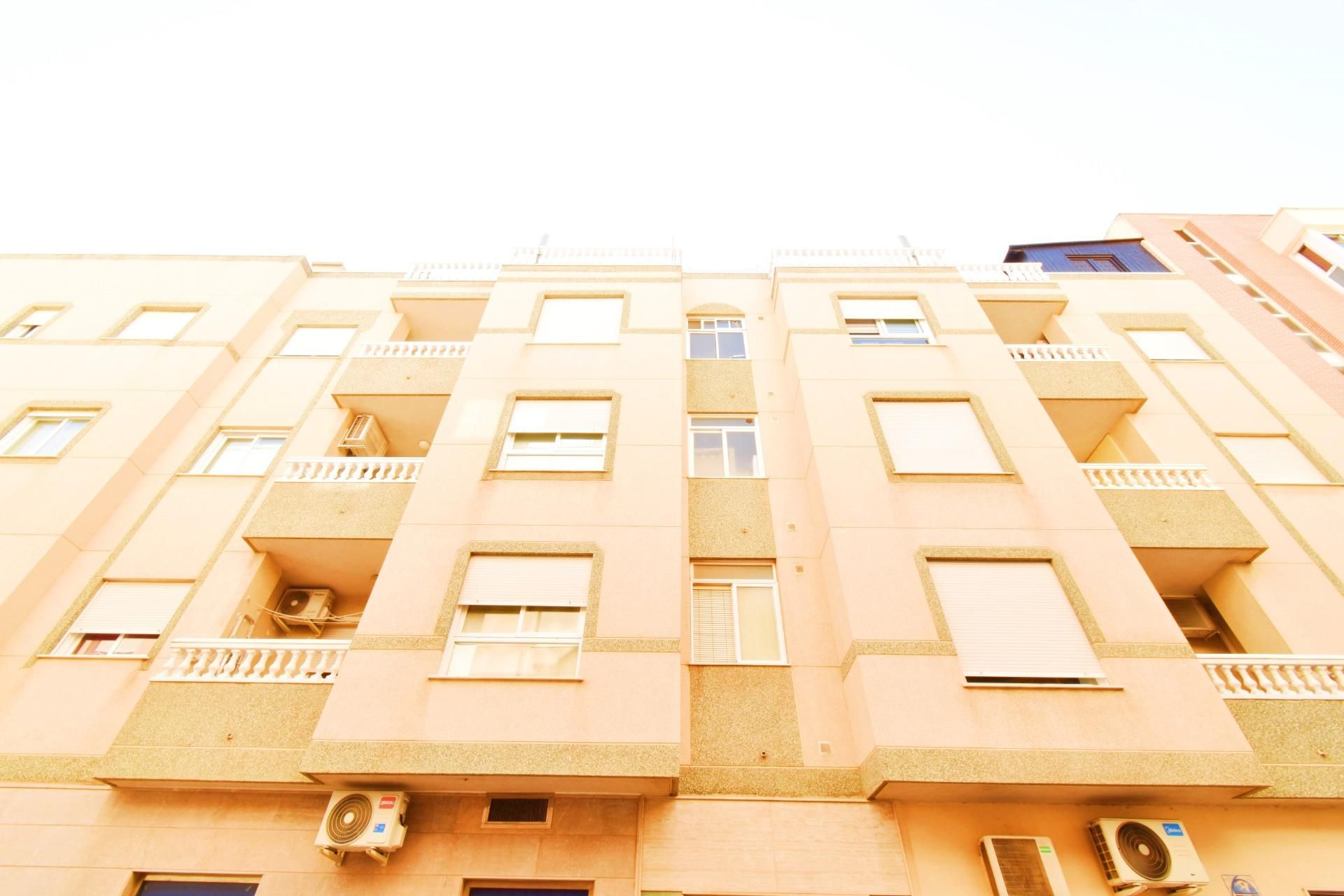 Vista exterior de Piso en venta en El Ejido con Parquet y Terraza