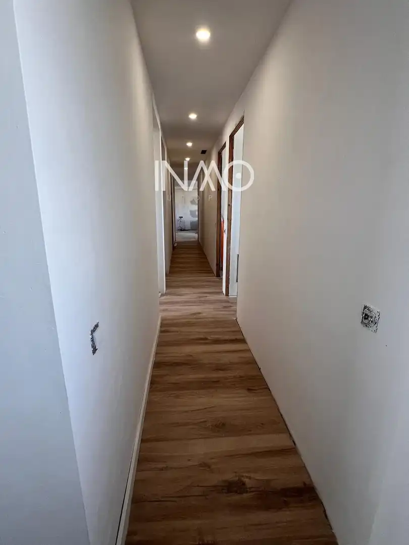 Haus oder Chalet zur Miete in Rubí mit Klimaanlage, Heizung und Terrasse