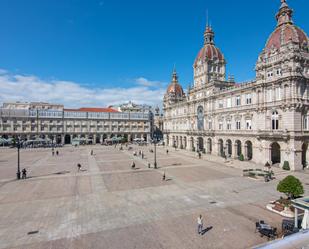 Vista exterior de Pis de lloguer en A Coruña Capital  amb Calefacció i Balcó