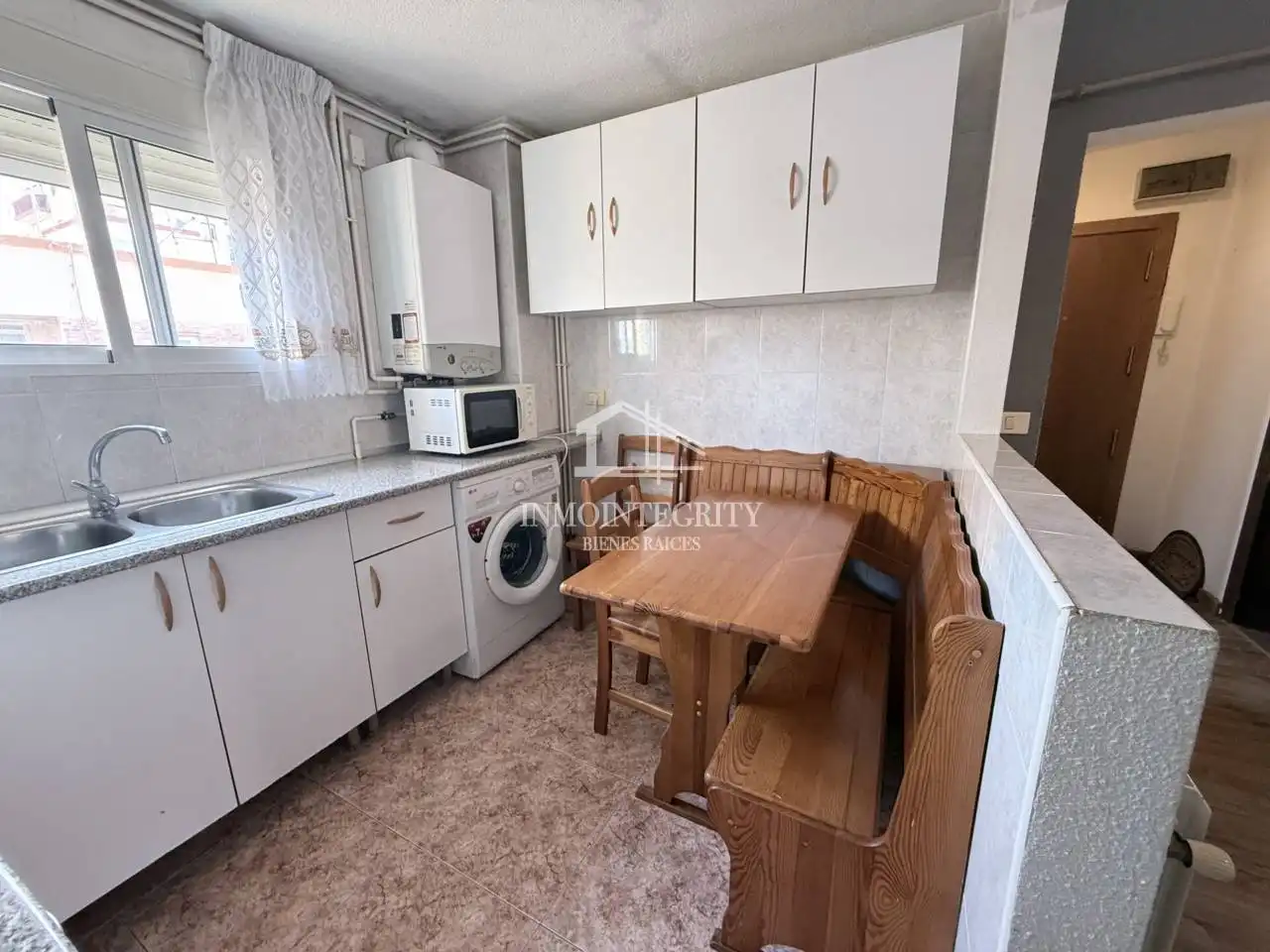 Cocina de Piso en venta en Castellón de la Plana / Castelló de la Plana con Aire acondicionado, Calefacción y Amueblado