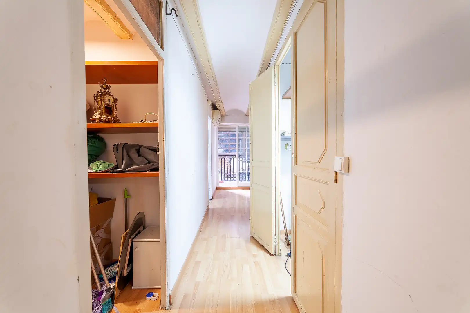 Piso en venta en Valencia con Aire acondicionado, Terraza y Amueblado