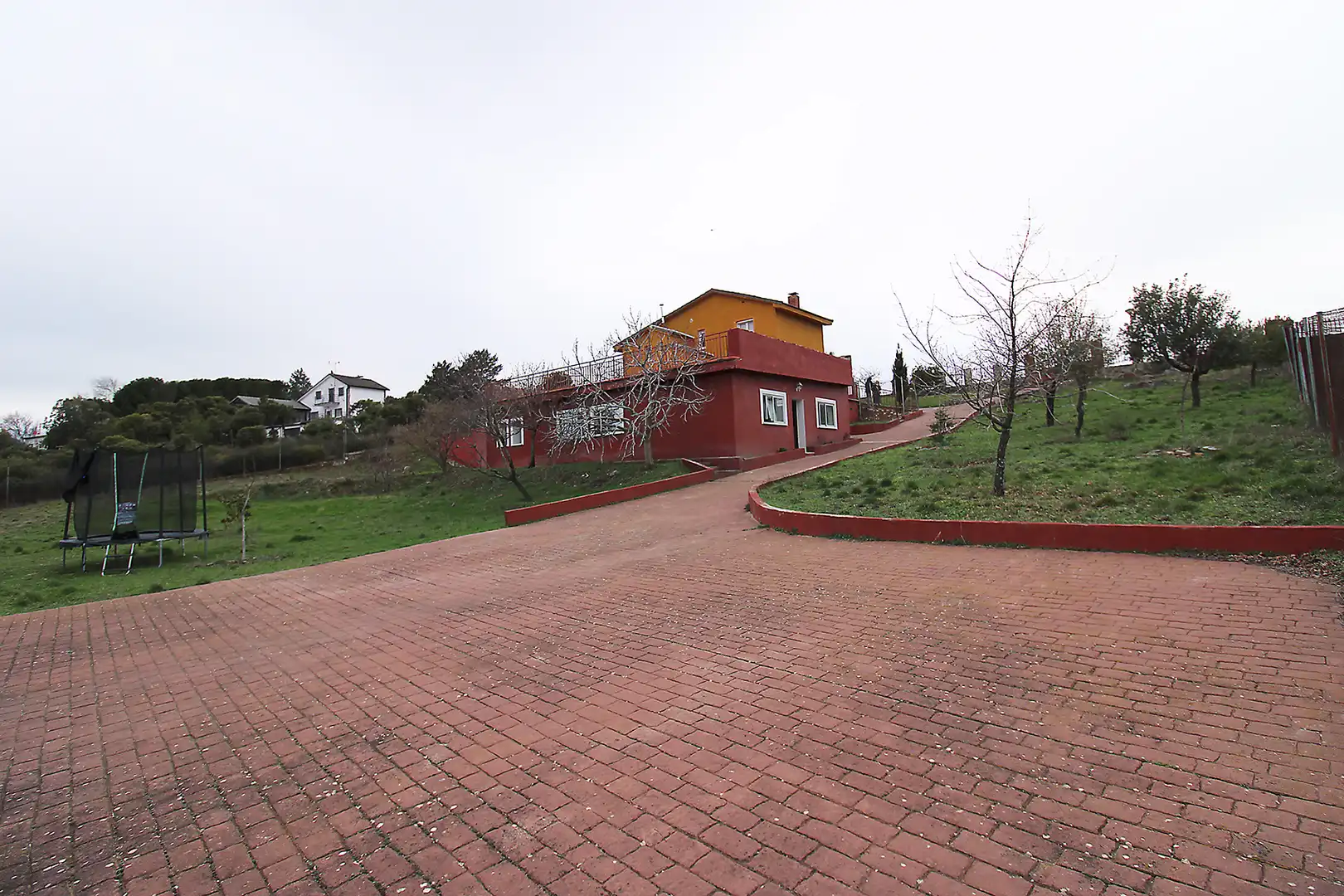 Exterior view of Houses for sale in Torremocha de Jarama  with Air Conditioner, Heating and Private garden