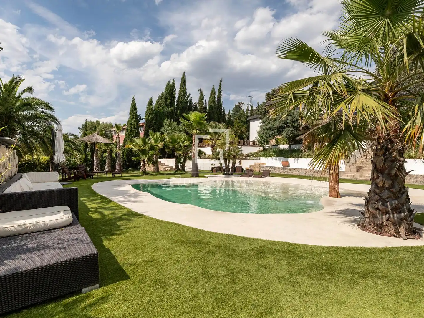 Piscina de Casa o chalet en venta en Torrelodones con Aire acondicionado, Jardín privado y Terraza